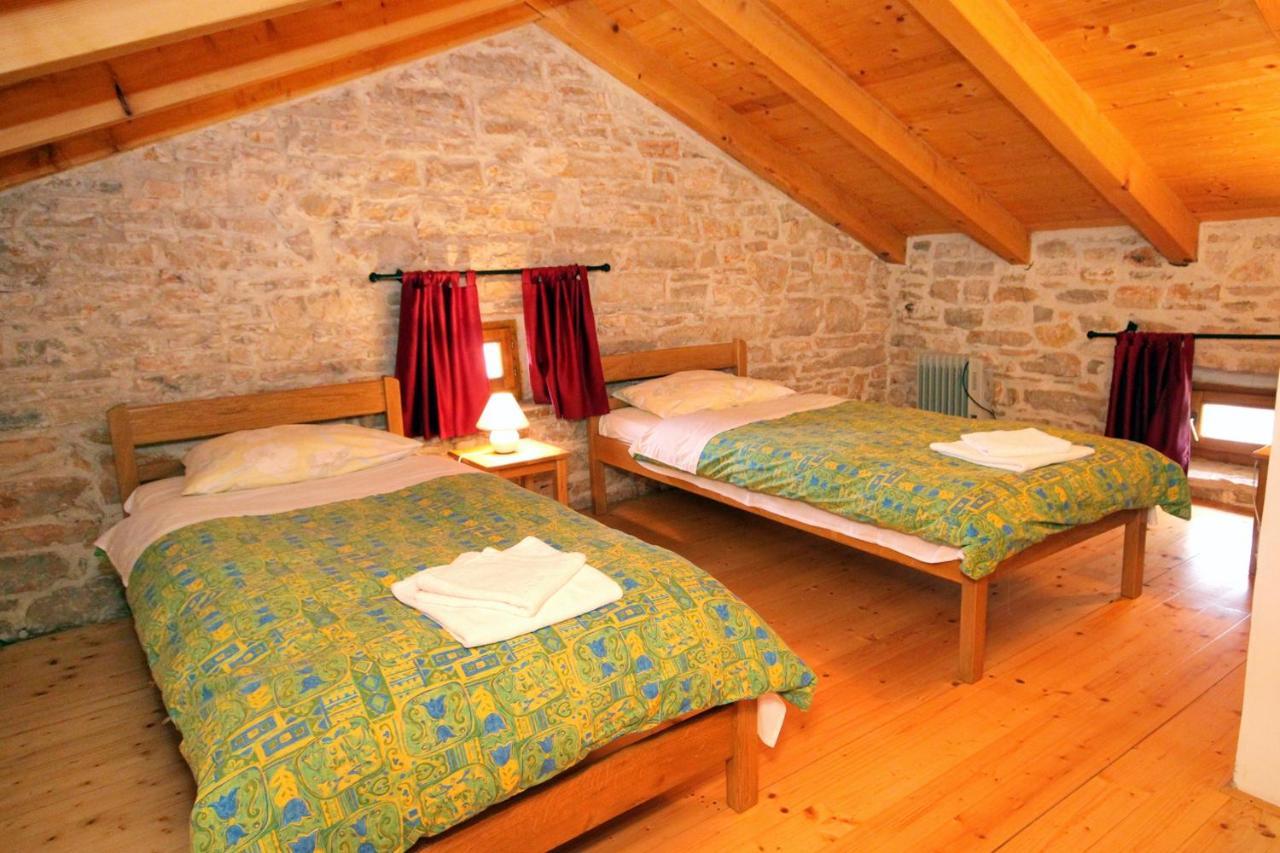 Family Friendly House With A Swimming Pool Orihi, Central Istria - Sredisnja Istra - 3415 Barban Exterior photo