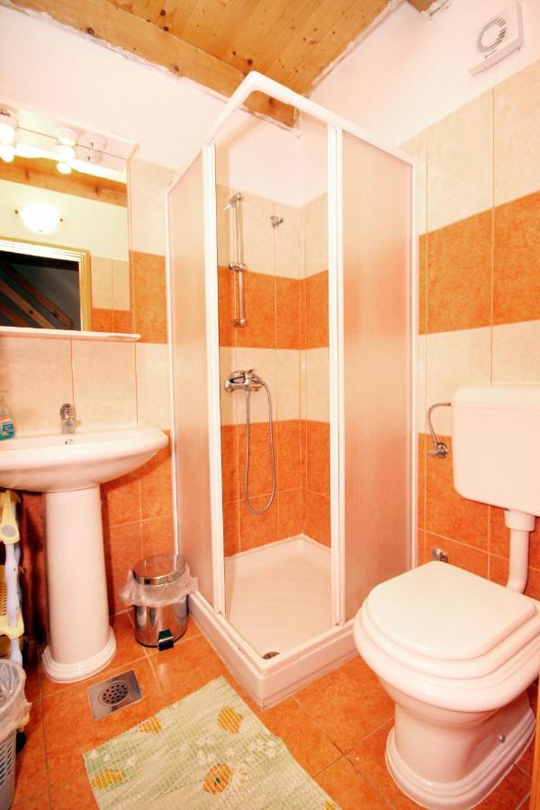 Family Friendly House With A Swimming Pool Orihi, Central Istria - Sredisnja Istra - 3415 Barban Exterior photo